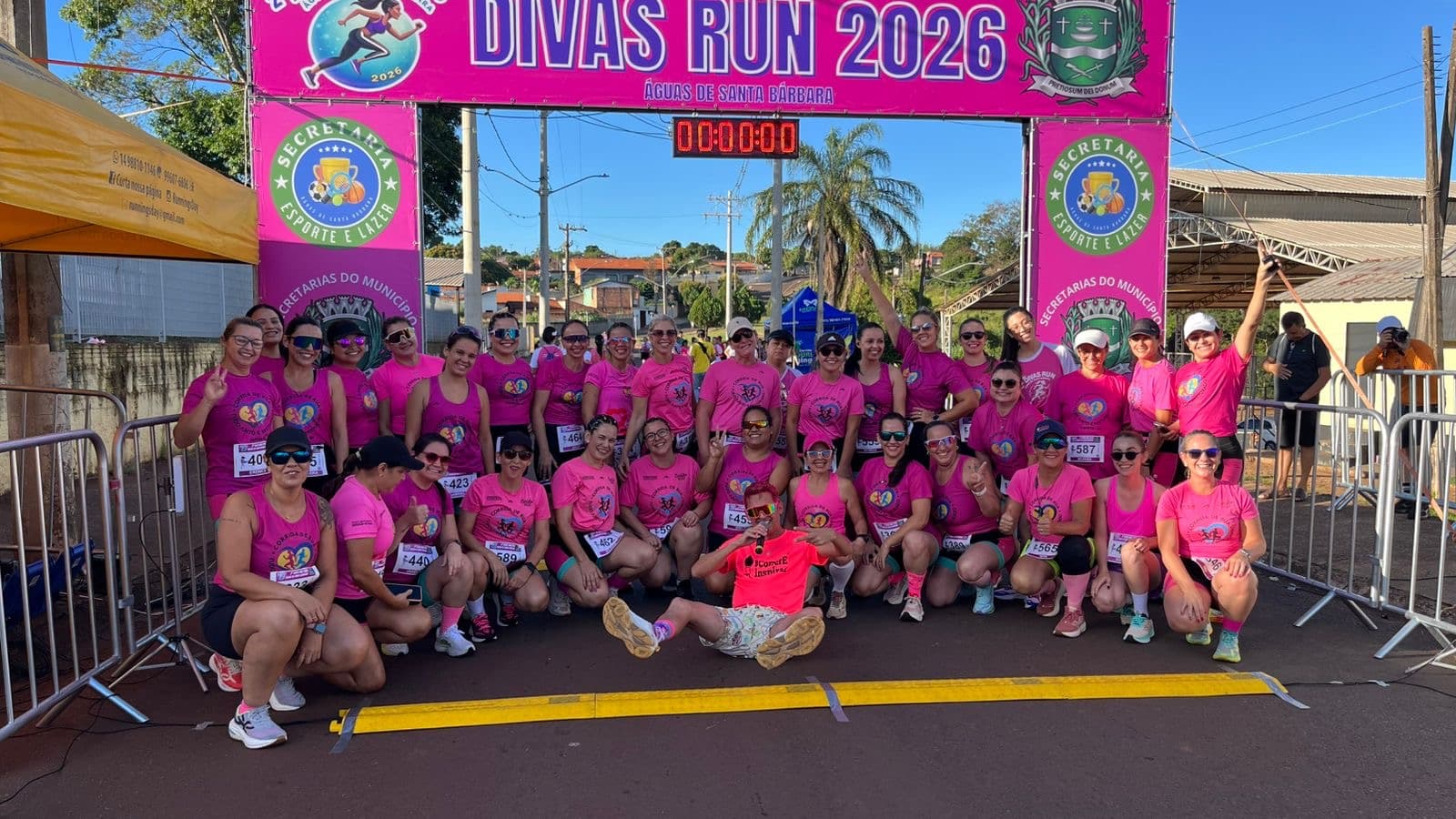 Equipe de corrida de Itapeva conquista pódios e leva prêmio de maior delegação em prova feminina